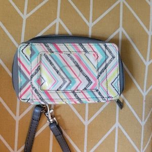 Thirty-one small wristlet